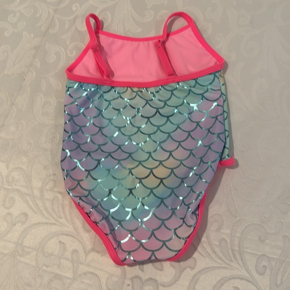 🌟3/$15🌟 Bmagical X Btween One Piece Swim Suit. 2T - Picture 2 of 6